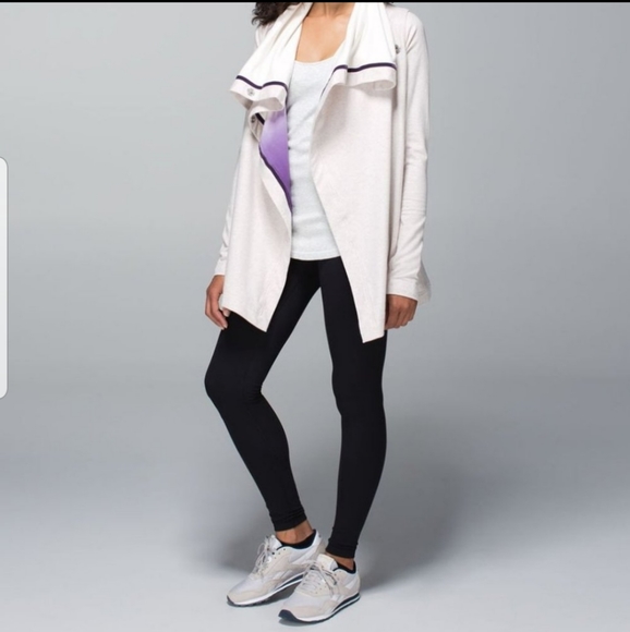 Lululemon Savasana Wrap Jacket- Charcoal Grey, Size 4 - Picture 2 of 12